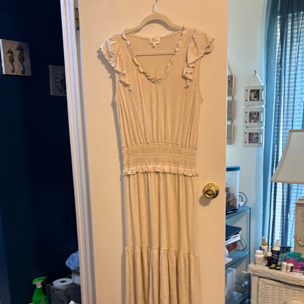 Chic Cream Maxi Dress with Ruffle Details
